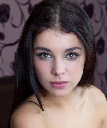 🌸💋
С удовольствием предоставлю тебе комфорт и раскрепощение в моих объятиях. Мне нравится заниматься сексом и я гарантирую тебе полное удовлетворение. 💦💥
Мои услуги разнообразны и абсолютно конфиденциальны. Могу стать для тебя идеальной спутницей на любое мероприятие или провести незабываемую ночь в одиночестве. 🍾🌃
Мои фото подтверждают мою красоту и сексуальность. Вместе с нежными прикосновениями и страстным взглядом я покорю тебя с первой минуты нашей встречи. 😍💃
Мои клиенты всегда остаются довольны и возвращаются ко мне снова. Читай отзывы о моей работе и убедись сам! 💌🌟
Живу в Москве и готова воплотить все твои фантазии. Со мной ты получишь настоящий сексуальный праздник! 💥🔥 Амира
